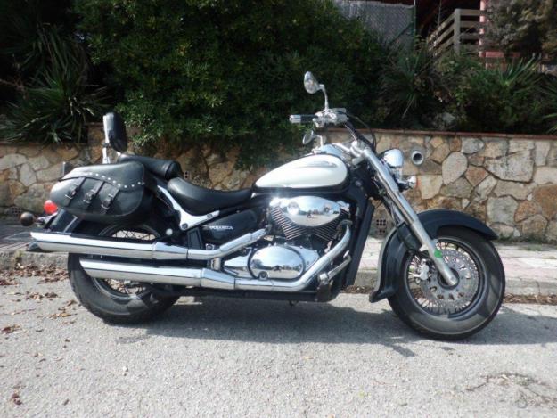 Suzuki Intruder Volusia 800