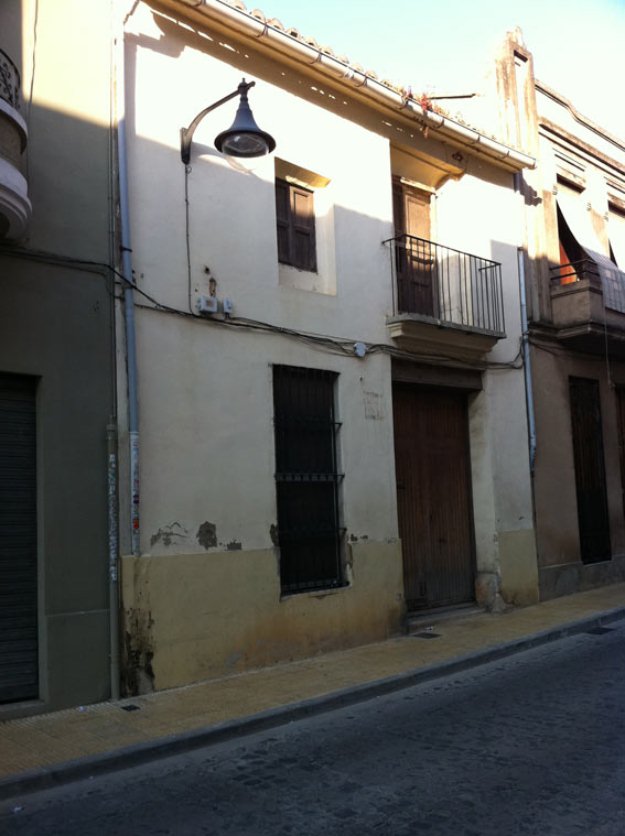 Vendo casa en el centro de catarroja -valencia