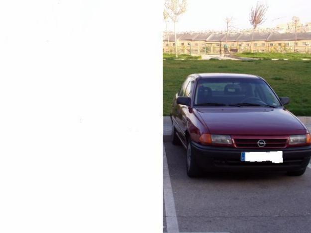 Vendo Opel ASTRA  MADRID    1400€