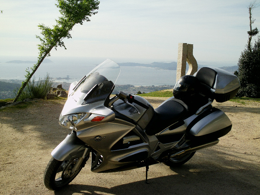 vendo. honda pan-european st 1300 abs