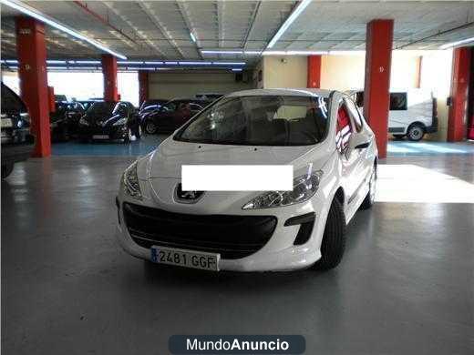 Peugeot 308 Confort 1.6 HDI 90