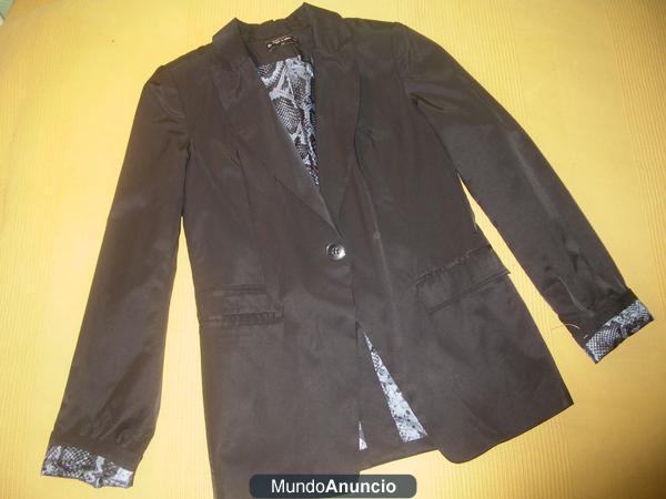 preciosa chaqueta-blazer de lefties azul oscuro