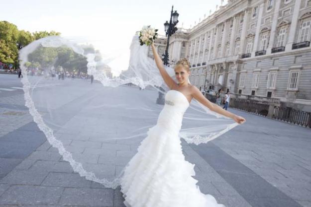 Venta de Vestido de Novia Bonn Aire Collection