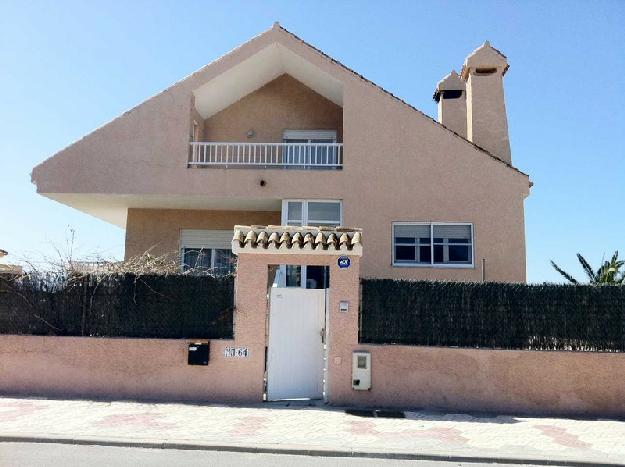 Chalet en Manga del mar menor, la