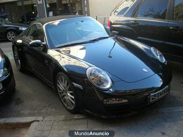 Porsche 911 Carrera 4S Cabrio