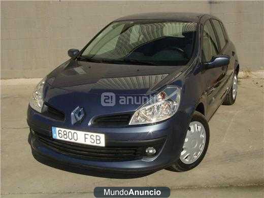 Renault Clio Privilege 1.4 16v