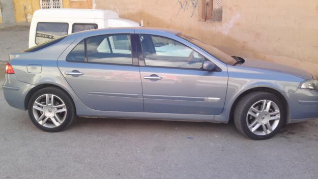 renault laguna initiale