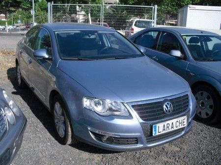 VOLKSWAGEN PASSAT 2.0TDI TRENDLINE - Ciudad Real