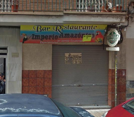 Bar totalmente amueblado