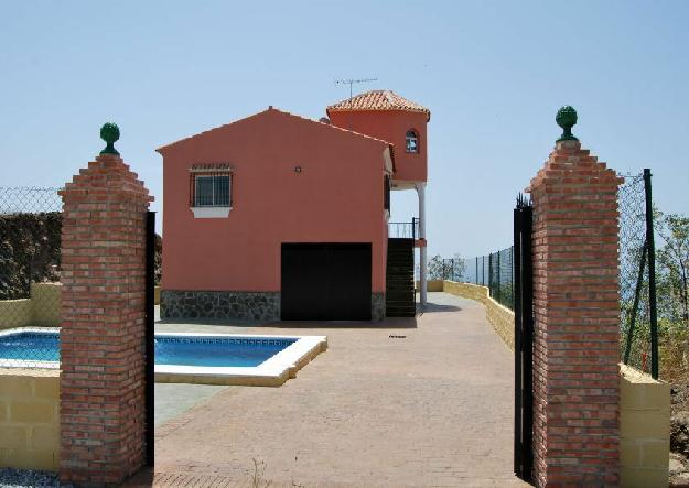 Chalet en alquiler en Torrox-Costa, Málaga (Costa del Sol)