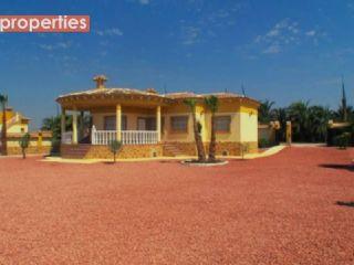 Chalet en venta en Catral, Alicante (Costa Blanca)