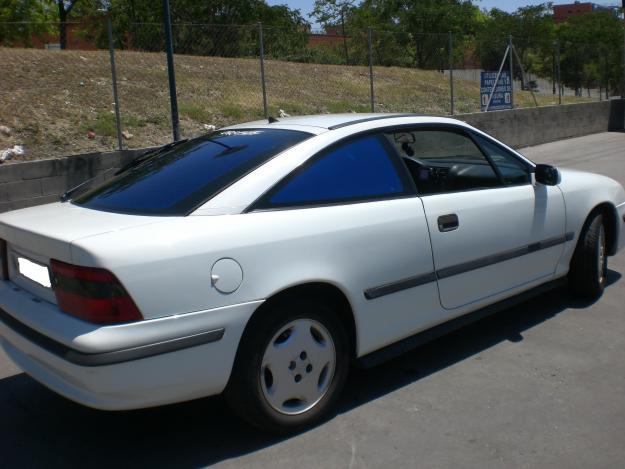 SE VENDE OPEL CALIBRA 2.0 16V 150CV