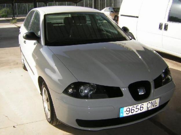 Venta de coche Seat IBIZA 1.9 TDI 100CV '03 en Lleida