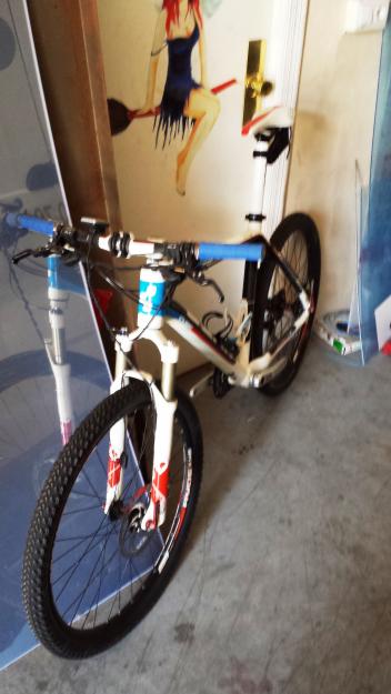 Vendo Mtb Cube hpc carbono