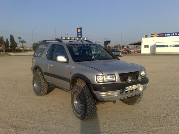 opel frontera