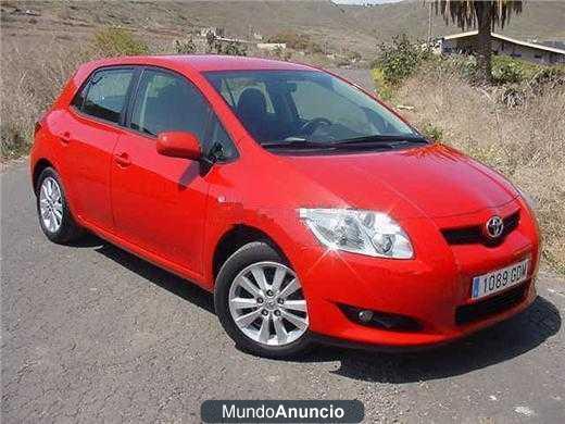 Toyota Auris 1.4 VVTi Auris