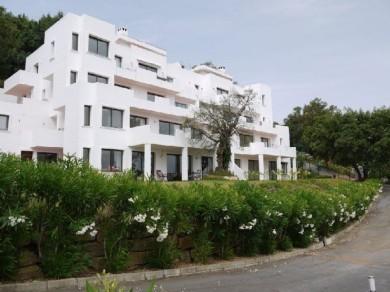 Apartamento con 2 dormitorios se vende en Marbella, Costa del Sol