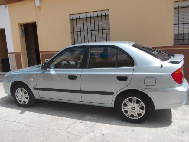 Se vende hyundai accent