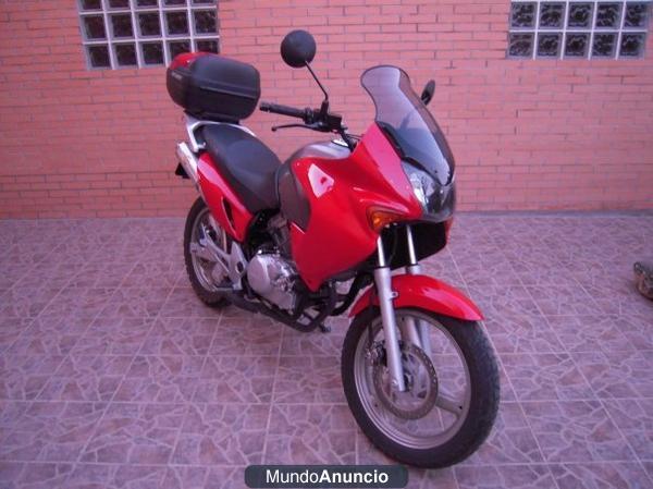 Honda Varadero XL125