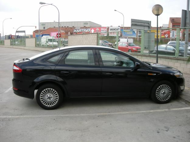 Vendo Ford Mondeo 2.0 TDCi 150 CV en perfecto estado