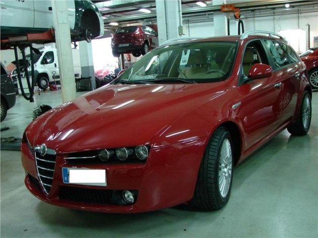 ALFA ROMEO 159  2.0JTDM ELEGANTE TI NAVEGADOR