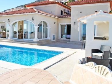 Chalet con 8 dormitorios se vende en Benitachell, Costa Blanca