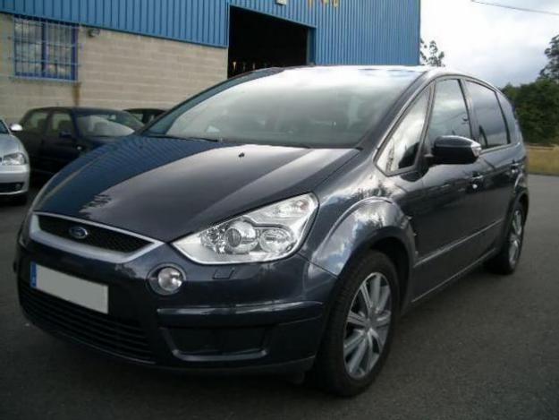 Venta de coche Ford C Max 2.0 TDCI Titanium 140cv--383Euros/mes '07 en Villagarcía De Arosa