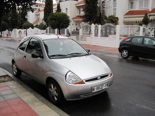 Vendo FORD KA 1.3 2000