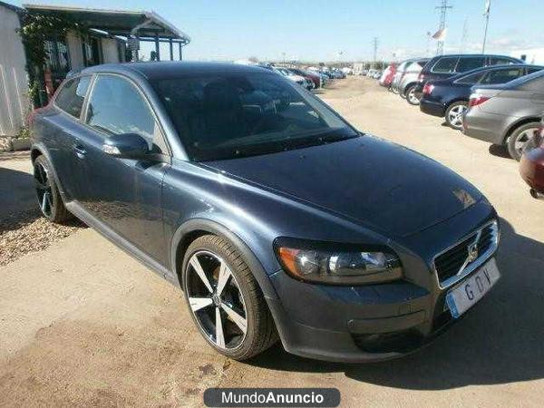 Volvo C30 T5 Momentum