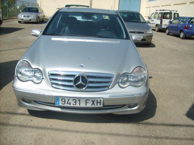 MERCEDES CLASE C 220 CDI ELENGAN - Valencia