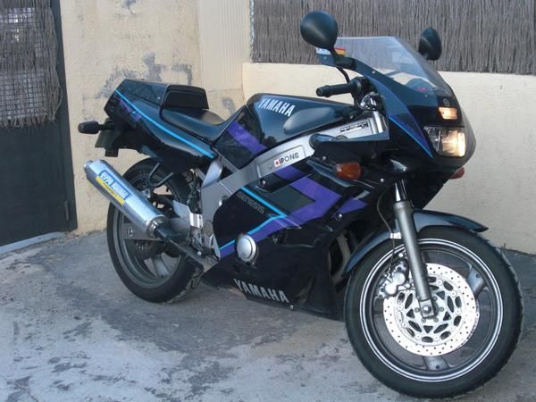 vendo YAMAHA FZR600