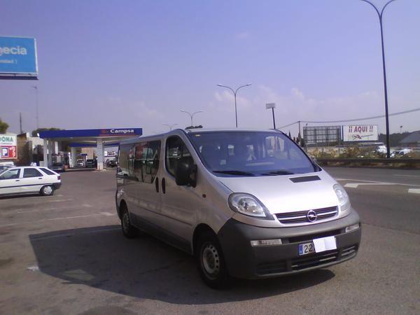 vendo opel vivaro larga