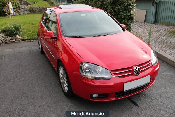 Volkswagen Golf 2.0 TDI Sportline DSG