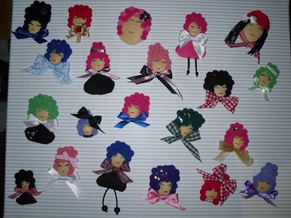 broches muñecas fieltro