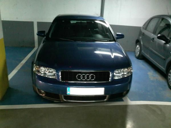 vendo audi A4 2.0