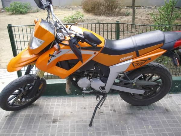 vendo moto KeeWay X-Ray de 49,6cc