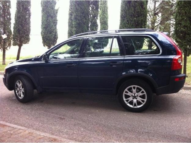 2004 Volvo XC 90 D5