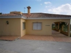 Chalet con 4 dormitorios se vende en Estepona, Costa del Sol - mejor precio | unprecio.es