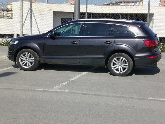 Vendo Audi Q7 3.0Diesel Tiptronic Negro pocos kilometros . seminuevo