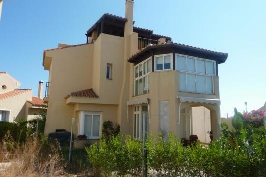 3 Dormitorio Casa En Venta en Riviera del Sol, Málaga