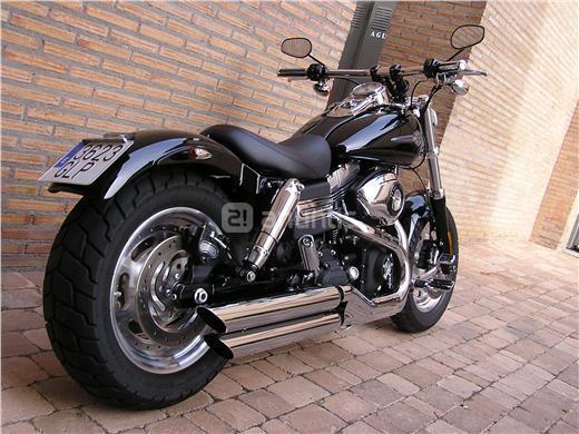 Harley davidson dyna fat bob