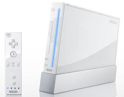 VENDO WII con 4 juegos y 2 mandos.