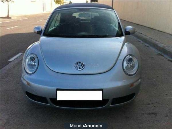 Volkswagen New Beetle 2.0 115cv Automatico Cabriole