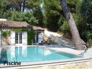 Apartamento en villa : 2/2 personas - piscina - sainte maxime  var  provenza-alpes-costa azul  francia