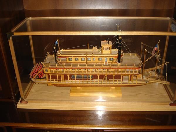 Vendo maqueta barco King Of Missisippi (Artesanía latina)