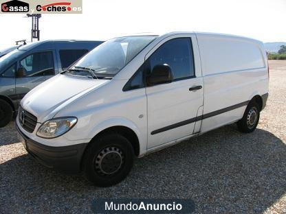 MERCEDES VITO 109 CDI furgón cerrado.