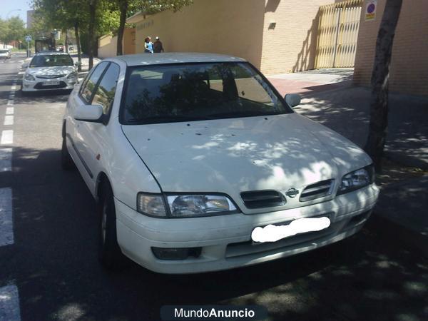 Nissan Primera 2.0 - 1998