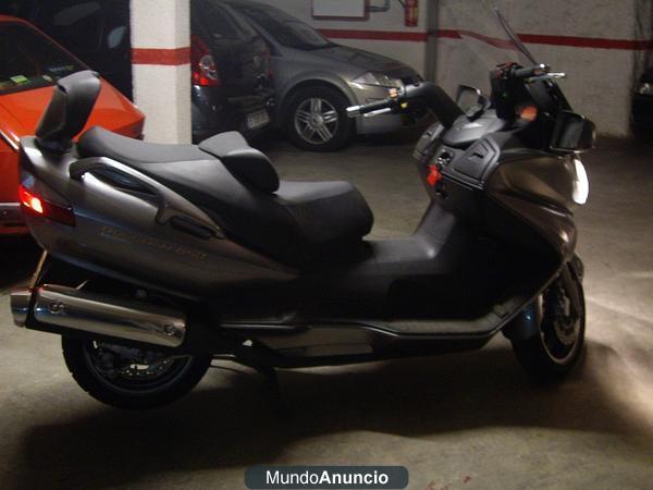 2008 SUZUKI BURGMAN 650 Edición Especial