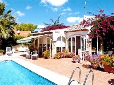 Chalet con 3 dormitorios se vende en Denia, Costa Blanca