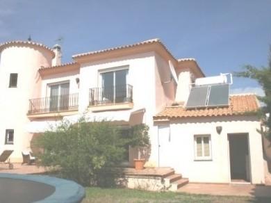 Chalet con 5 dormitorios se vende en Marbella, Costa del Sol